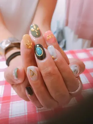 ネイル 藤 あやのネイルデザイン