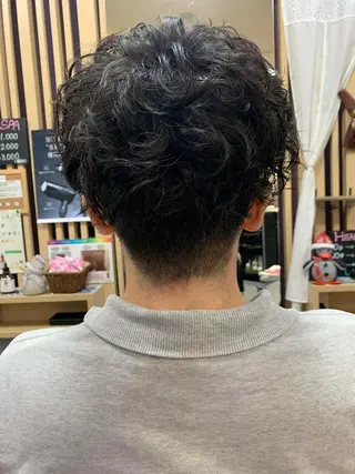 ショート パーマ メンズ labyrinthノーブル所属・再現性No.1西村 雄太のヘアスタイル