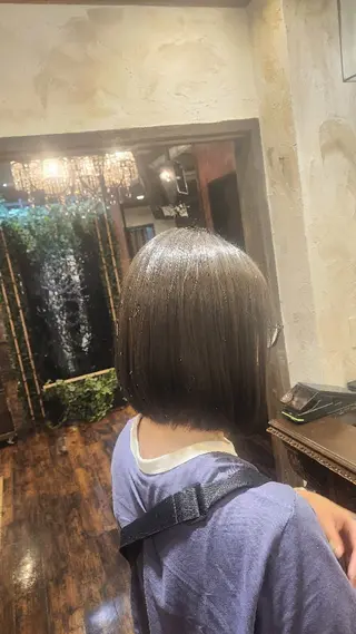 ミディアム カラー Calbari 鎌田美歩のヘアスタイル