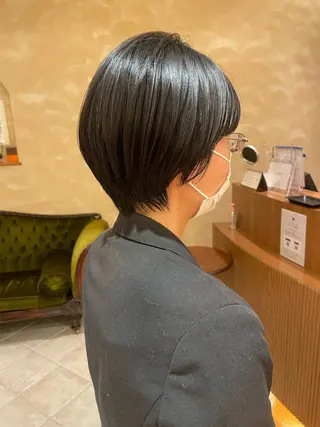 ショート ボブ ホノカのヘアスタイル