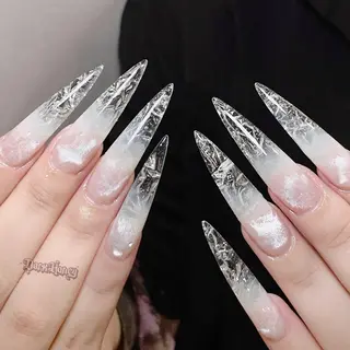 ネイル Dark Honey Susuのネイルデザイン