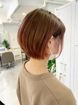 ショート レイヤー×縮毛矯正 深見 拓のヘアスタイル