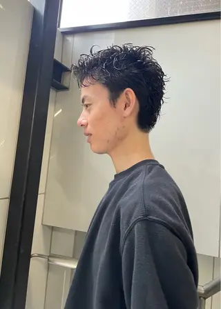 パーマ メンズ 葵🌊ツヤカラー/ 髪質改善🫧のヘアスタイル