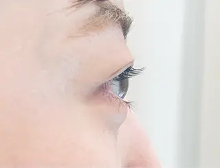 マツエク・マツパ 松岡 アユミ  berryのマツエク・マツパデザイン