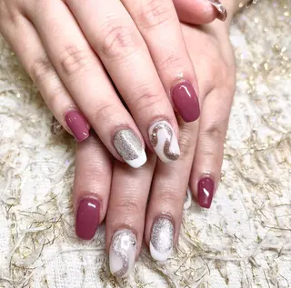 ネイル 鈴木 すみれのネイルデザイン