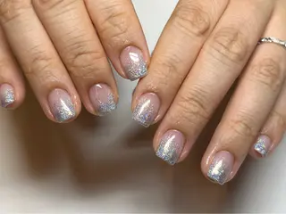 ネイル neroli スタッフのネイルデザイン