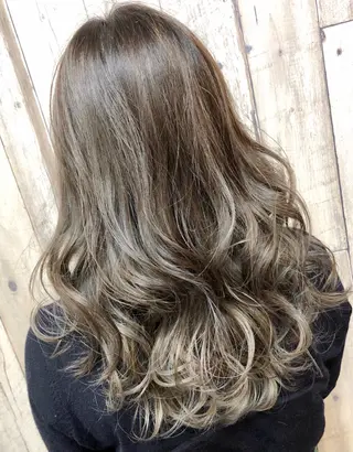 ロング 泉 大基のヘアスタイル