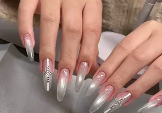 ネイル ジェイノヴァール所属・🫧yua 🌸🫧のネイルデザイン