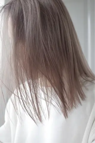 ミディアム カラー suvvy hairsalonのヘアスタイル