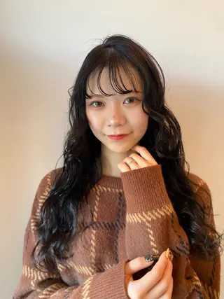 ロング カラー fulam所属・MIKU ／fulamのヘアスタイル