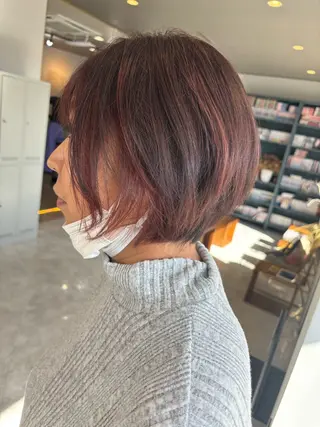 カラー YOMU SUZUのヘアスタイル