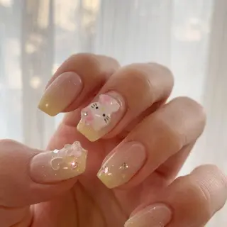 ネイル share salon RURU所属・⭐︎ hiyoriのネイルデザイン