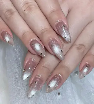 ネイル あゆ🎀/ワンホンネ イル/痛ネイルのネイルデザイン