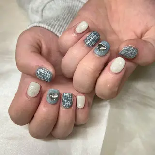 ネイル SATO 🎠🫧 痛ネイル/3Dパーツのネイルデザイン