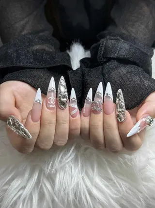 ネイル Julli NailStudioのネイルデザイン