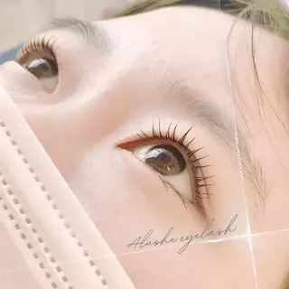 パーマ マツエク・マツパ ⁺˚･༓☾アルーシェ みゆり☽༓･˚⁺のマツエク・マツパデザイン