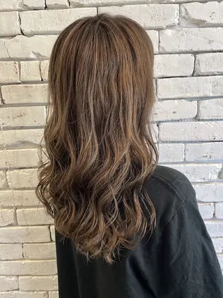 ロング カラー Hair&Make Allureのヘアスタイル