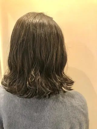 カラー AGREE Momokaのヘアスタイル