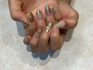 ネイル crestnail所属・小林 束紗のネイルデザイン