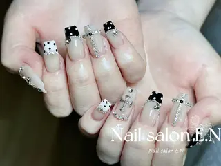 ネイル E.N🦋 長さ出し/持ち込みのネイルデザイン