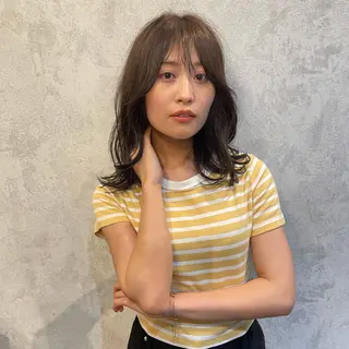 セミロング カラー ヘアアレンジ SHANTi 飯塚 ヘアセット/髪質改善のヘアスタイル