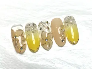 ネイル M. KOTOMIのネイルデザイン