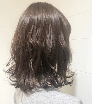 ミディアム カラー まつげ兼任しもさこ 🌟レイヤー得意のヘアスタイル