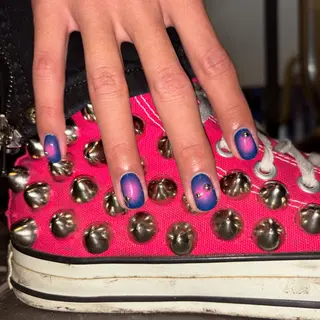 ネイル 🪐富島彩夏 /海外nail🪐のネイルデザイン