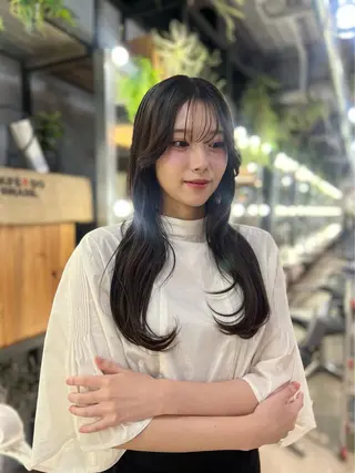 ロング カラー 溜 一太のヘアスタイル