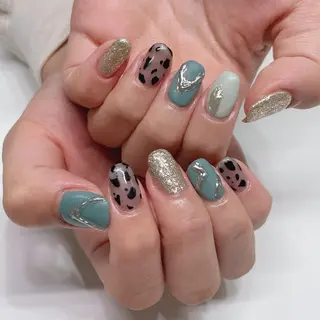 ミディアム Lety total beautyのネイルデザイン