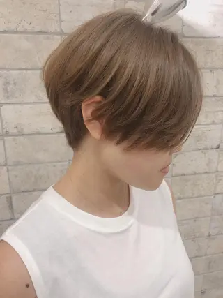 ショート 🎗️comoda 神戸三宮 髪質改善のヘアスタイル