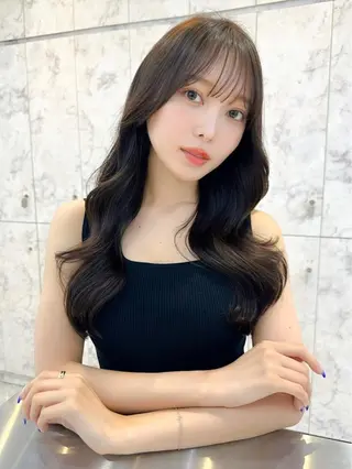 ミディアム カラー 髪質改善サロン Sea shinjuku 新宿南口【シー シンジュク】所属・髪質改善/韓国ヘア レイヤー/新宿/ロミのヘアスタイル