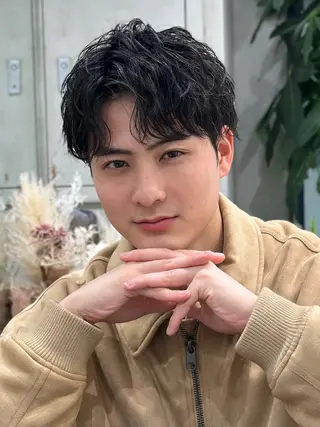 ミディアム カラー パーマ 【池袋店 店長】伊藤 昂樹/曲がる縮毛矯正のヘアスタイル