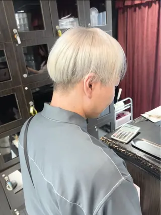 メンズ 🖤デザインカラー❤ kana🖤のヘアスタイル