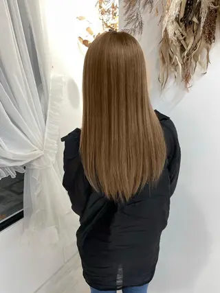 ロング カラー Charmant所属・Charmant シェルマンのヘアスタイル