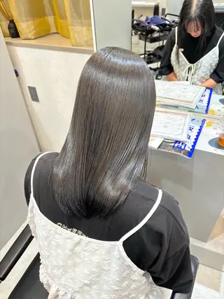 セミロング 河角 咲良のヘアスタイル
