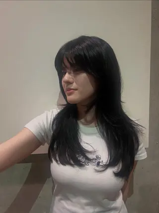 ロング カラー SOZO Hair&Make Ginza所属・柴田 愛奈のヘアスタイル