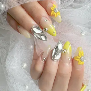 ネイル M. freenailのネイルデザイン