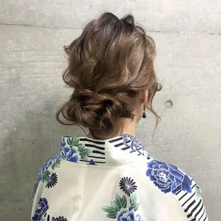 ミディアム ヘアアレンジ GrandStory SHIBUYA所属・卒業式お呼ばれ🕊️ ヘアセット✴︎ミキのヘアスタイル