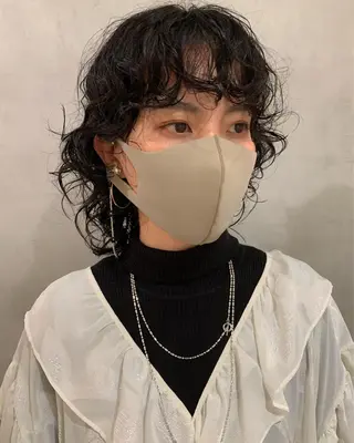 ミディアム パーマ アンニュイヘア🪽 ayumiのヘアスタイル