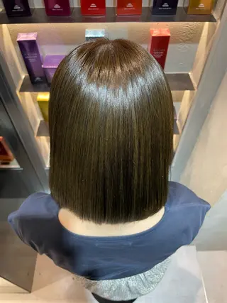 セミロング 半個室サロンyoures hair 髪質改善トリートメント東新宿店所属・榊原竜弥 髪質改善/美髪作りのヘアスタイル