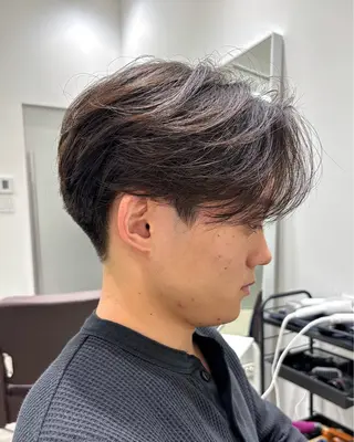 メンズ kalm所属・✵TAKUMI/ 横浜/センターパートのヘアスタイル