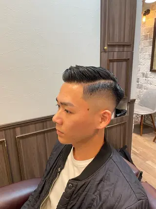 ショート million bucks神田店所属・椿 智行のヘアスタイル