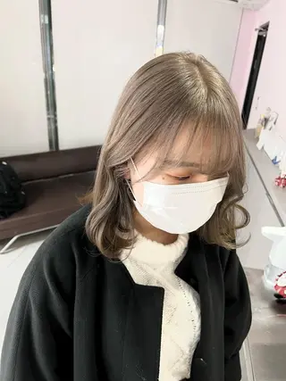 ミディアム Eleanor 池袋 ミカのヘアスタイル