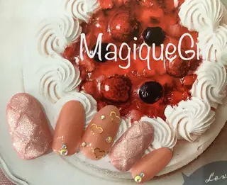 ネイル Magique Girlのネイルデザイン
