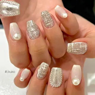 ミディアム ネイル Chipieee Ikukoのネイルデザイン