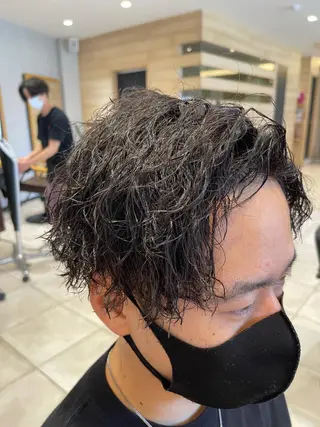 メンズ ✨愛知県初アイロン パーマ/ 瀬見井✨のヘアスタイル