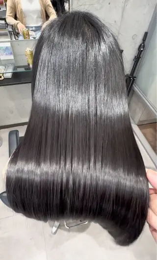 ロング カラー KenIchi施術者 1%未満ドライカットのヘアスタイル