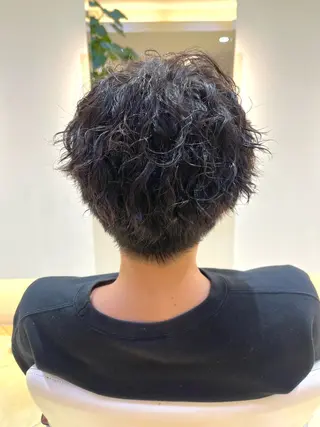 ショート パーマ メンズ メンズパーマ特化 外山 健太のヘアスタイル
