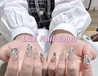 ネイル L&Y Nail🎀 思雪のネイルデザイン